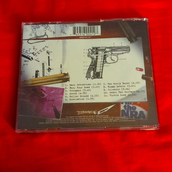 THE HAUNTED. MADE ME DO IT. - Picture 2 of 3